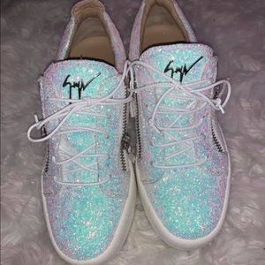 Maylondon Sneaker  Mattglitt Milk
Giuseppe Zanotti